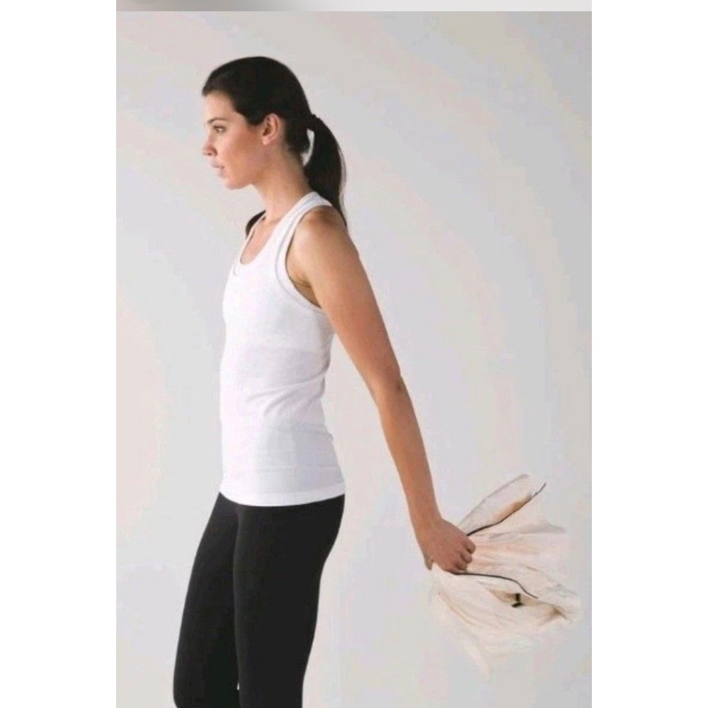 Lululemon Swiftly Tech Racerback Tank 2.0 Race Size 12 White New NWT